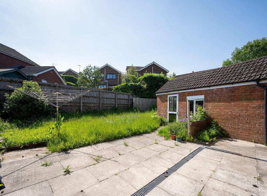 75 Sharman Road, Belfast, BT9 5HE