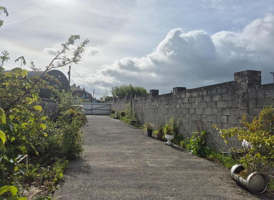 New Street, Abbeyfeale, V94HH99