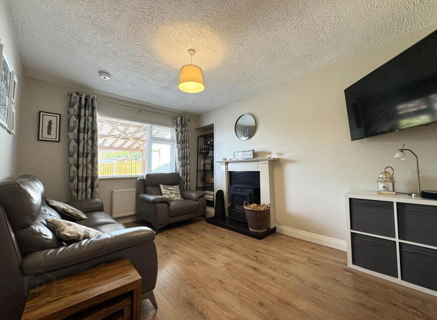 1 St Finnan`s Avenue, Ardfinnan, E91ND25