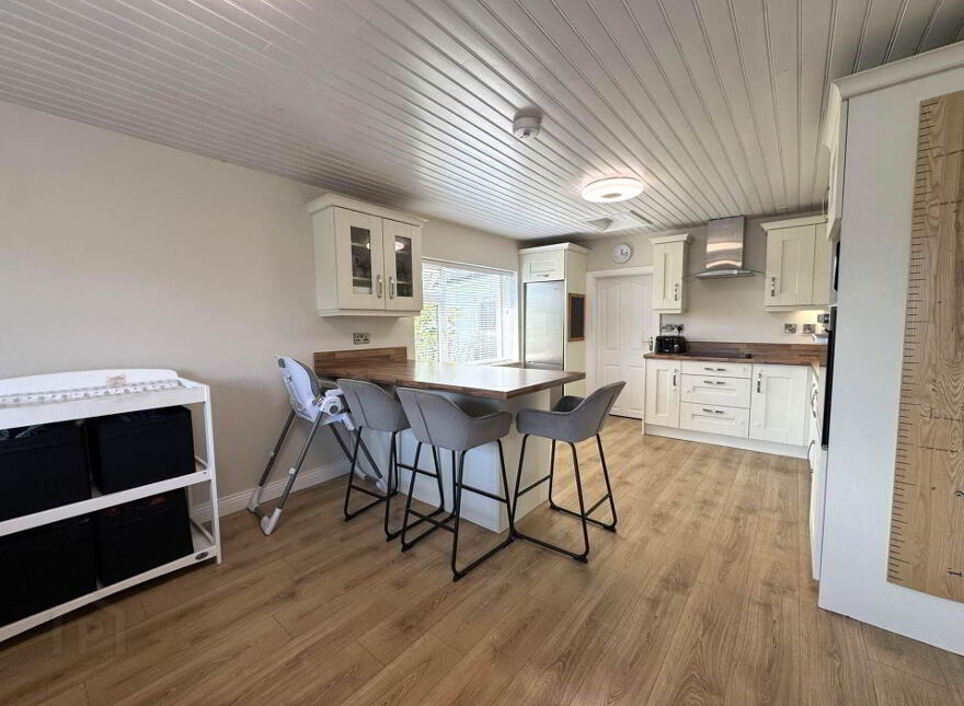 1 St Finnan`s Avenue, Ardfinnan, E91ND25