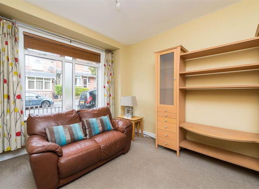 96 Sandhurst Drive, Stranmillis, South, Belfast, BT9 5AZ