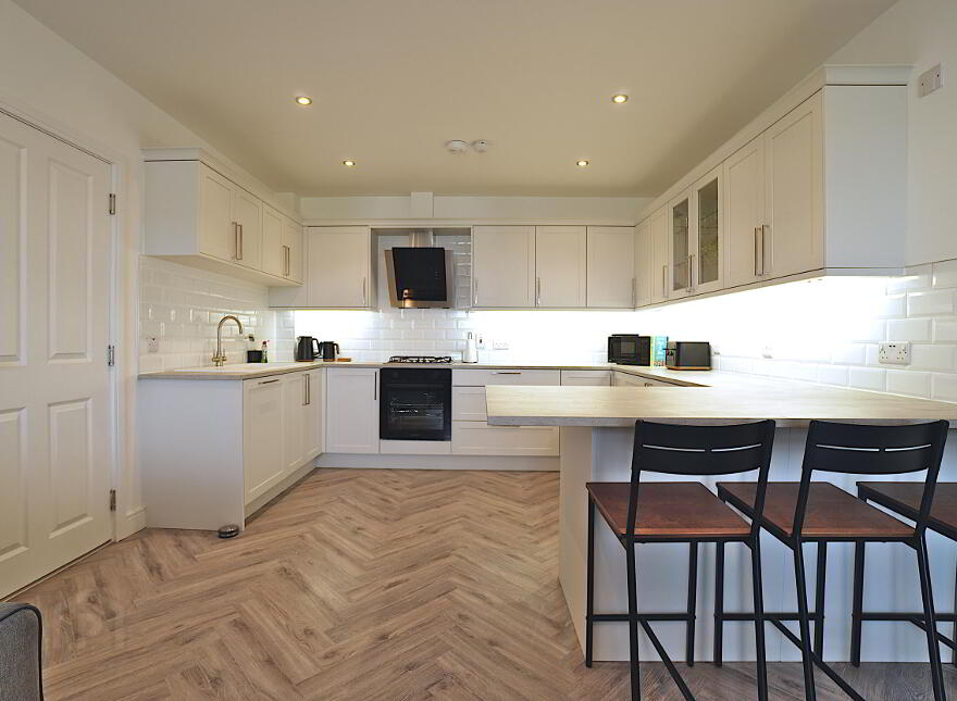 31 Blackrock Crescent, Newtownabbey, BT36 4AY