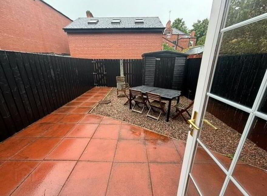 4 Wellington Park Mews, Belfast, BT9 6DA