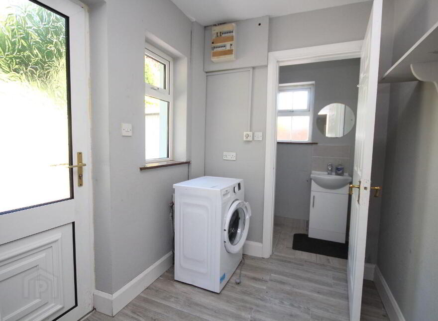 The Gully, Old Chapel, Bandon, P72W773