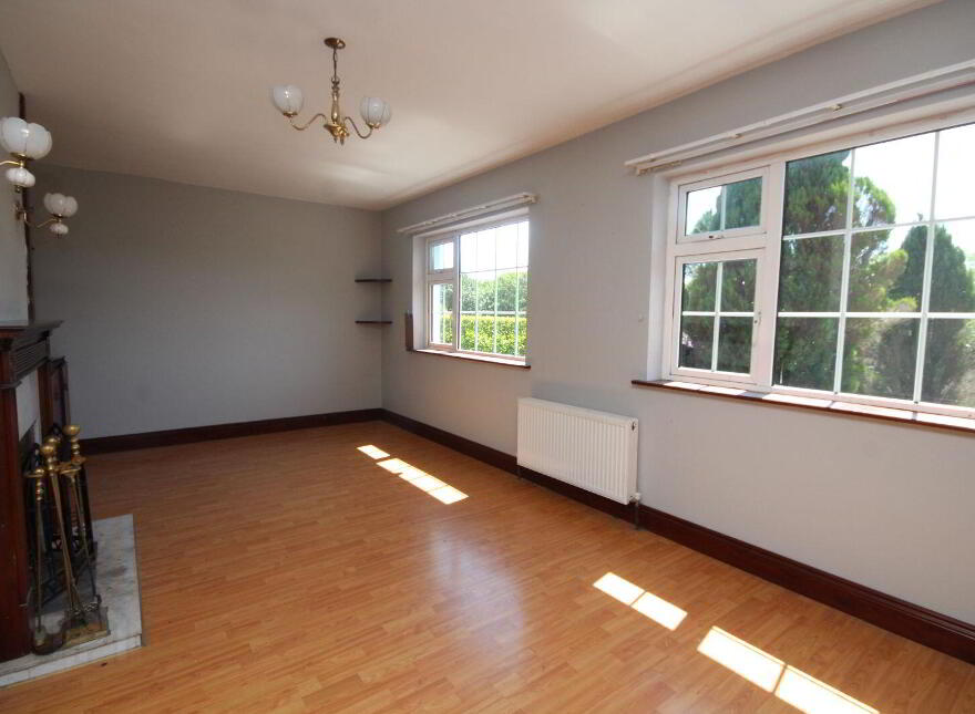 The Gully, Old Chapel, Bandon, P72W773