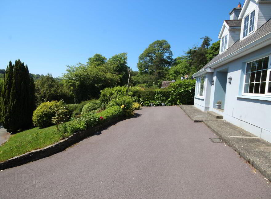 The Gully, Old Chapel, Bandon, P72W773