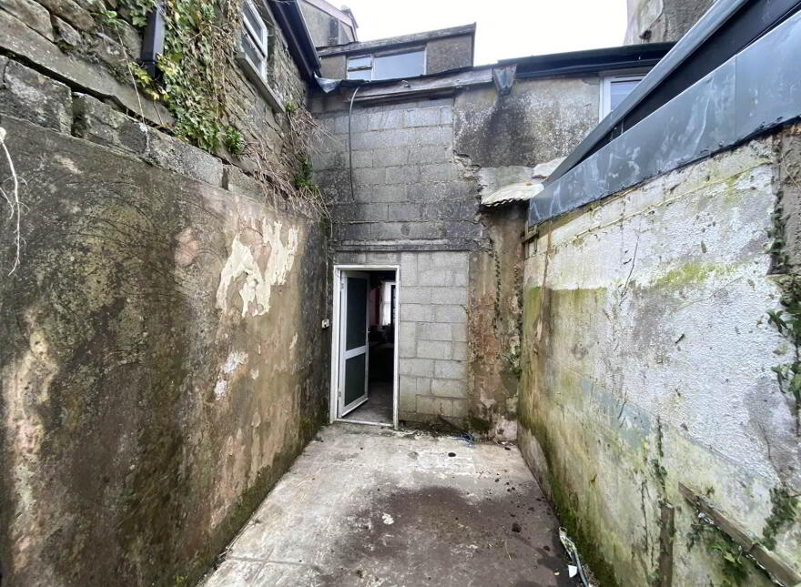Main Street, Ballingarry, V94H6CW