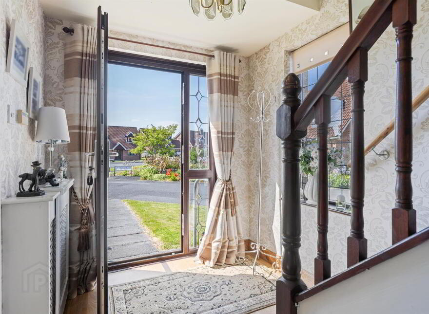5 Cairndore Road, Newtownards, BT23 8RD