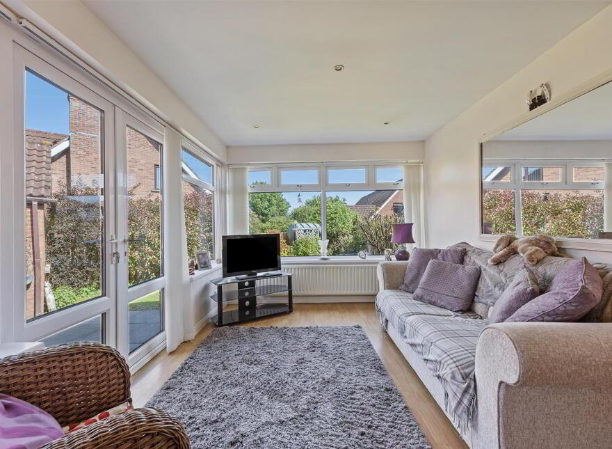 5 Cairndore Road, Newtownards, BT23 8RD