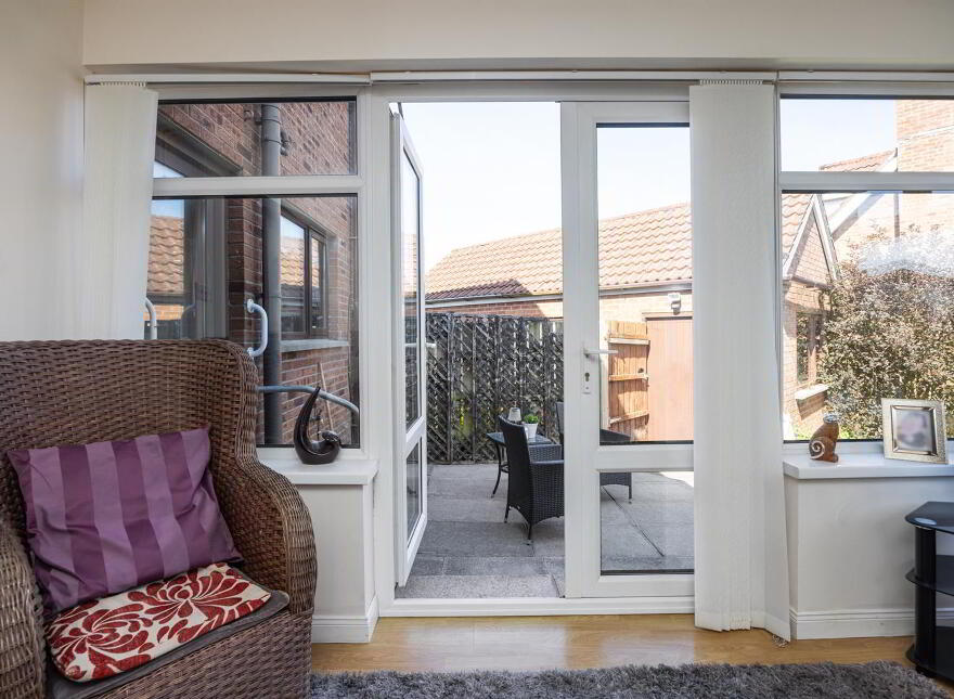 5 Cairndore Road, Newtownards, BT23 8RD