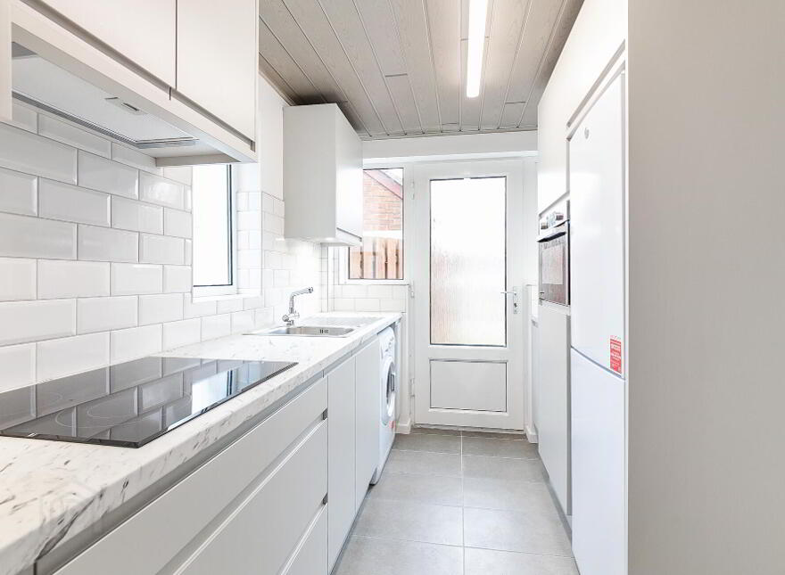 38 Erinvale Avenue, Belfast, BT10 0FN