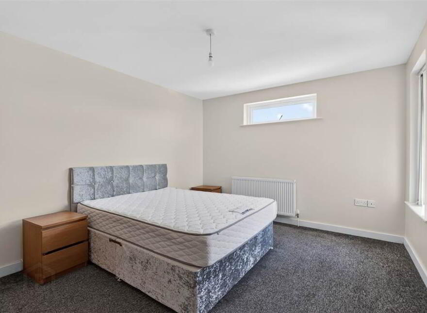 Apt 8 Merrion Hall, 71-73 Ulsterville Avenue, Off Ulsterville Avenue, Belfast, BT9 7AT