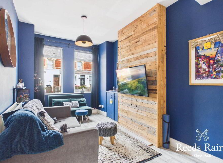 3 Portallo Street, Belfast, BT6 9BE