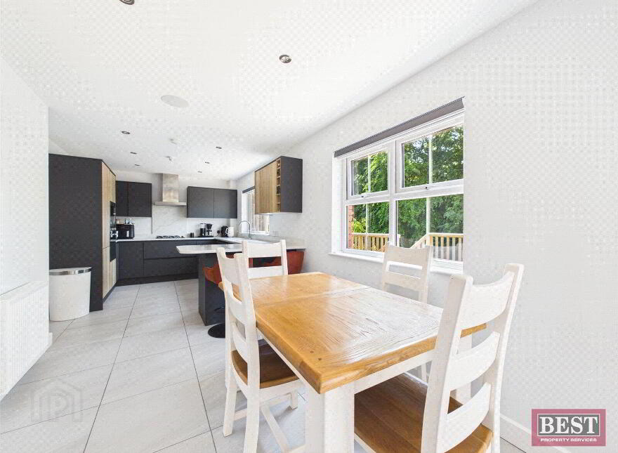 23E Forest Hills, Newry, BT34 2FL