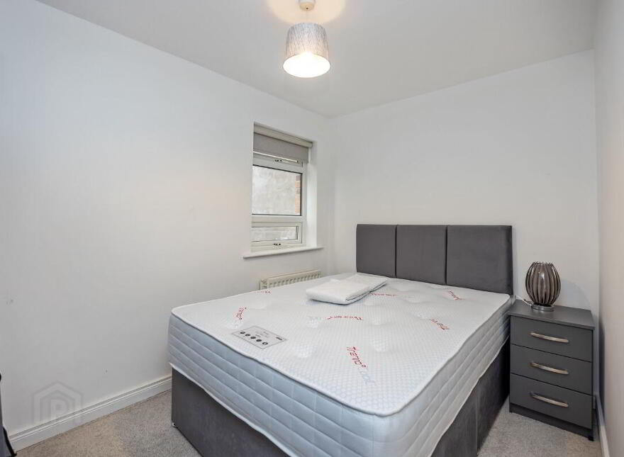 Apt 2, 27 Camden Street, Belfast, BT9 6AT