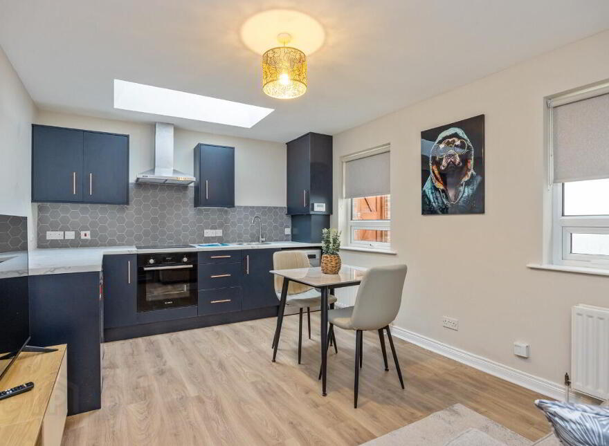 Apt 2, 27 Camden Street, Belfast, BT9 6AT