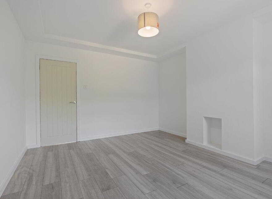 25 Skipperstone Road, Bangor, BT20 4ES