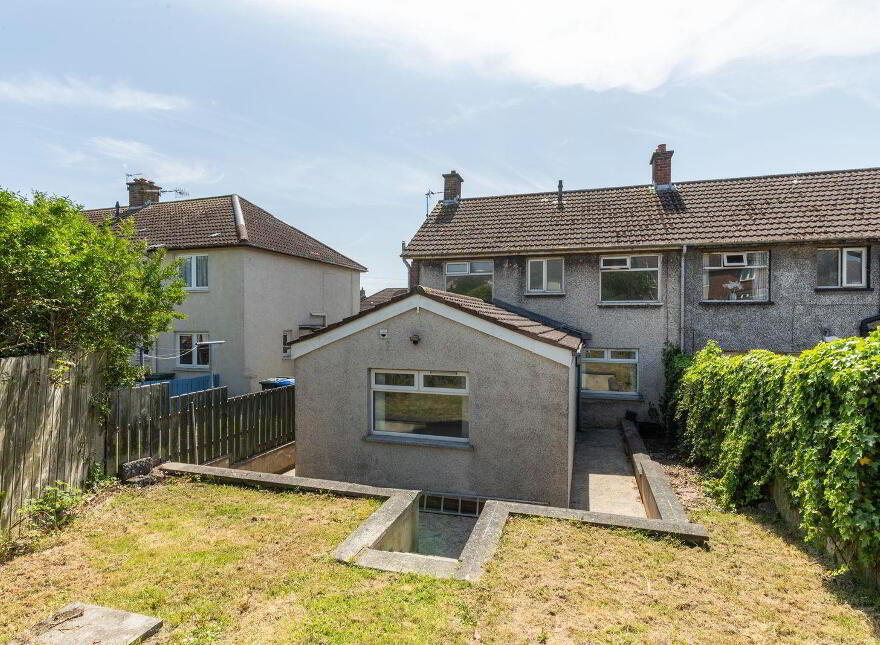 25 Skipperstone Road, Bangor, BT20 4ES