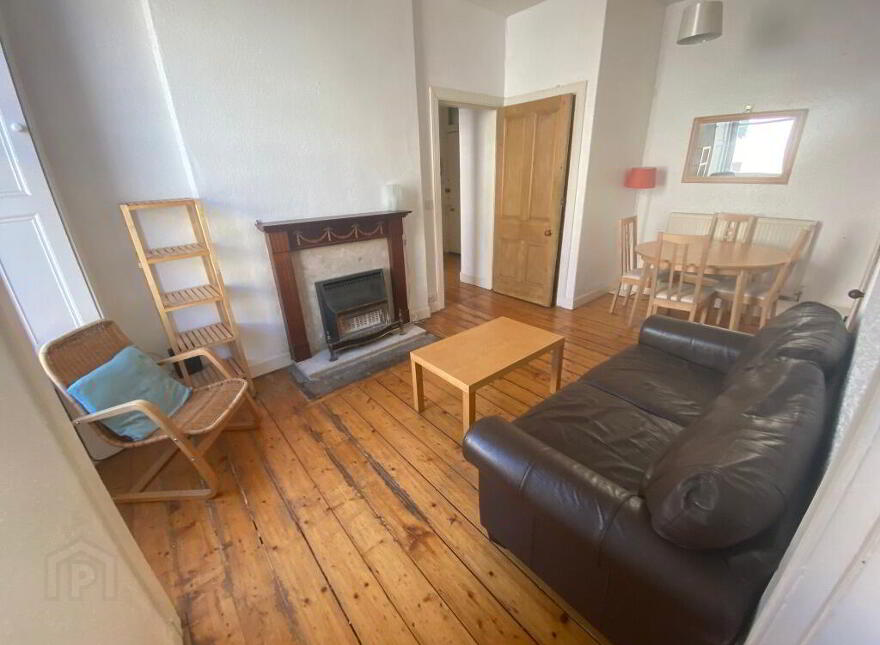 25 Panmure Place, Meadows, Edinburgh, EH3 9HP