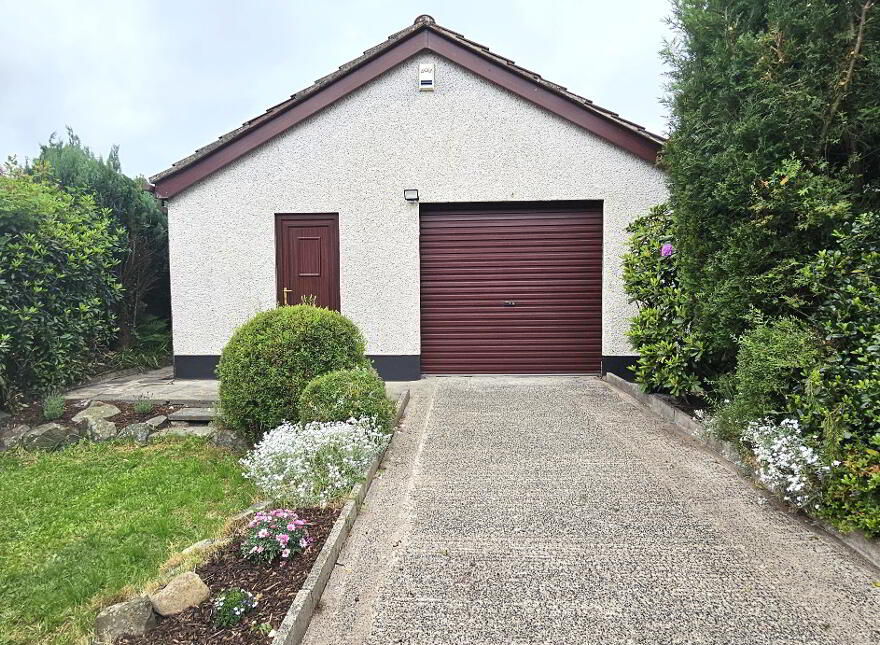 37 Ollardale Park, Ballyclare, BT39 9EQ