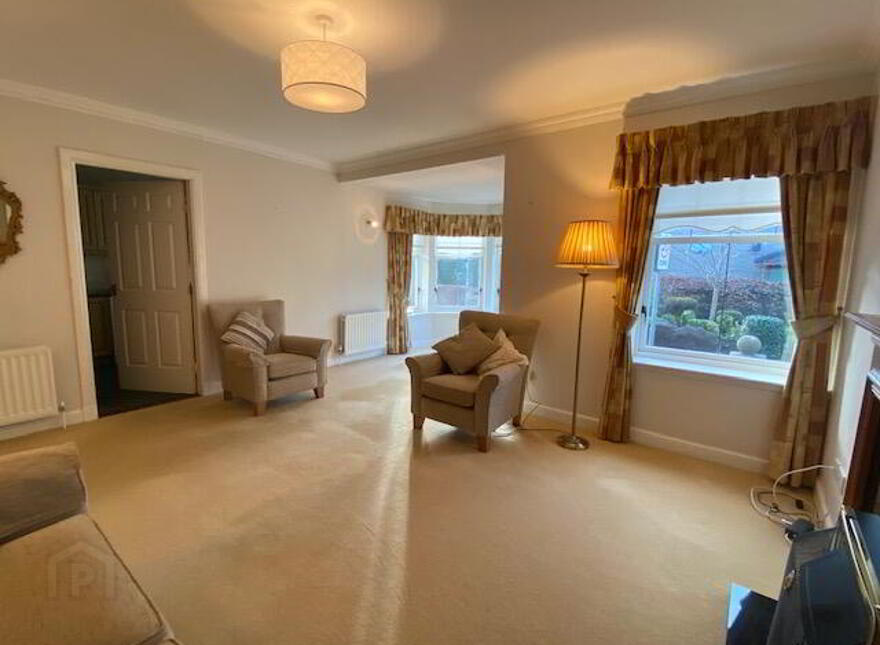 11 Mid Steil, Greenbank, Edinburgh, EH10 5XB