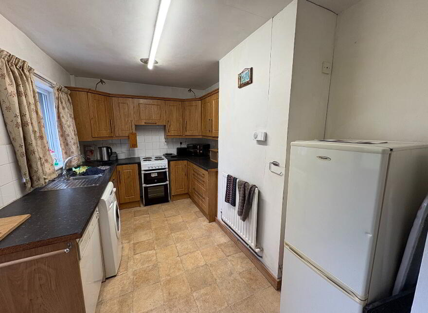 2 Meadowbrook, Fintona, BT78 2AN