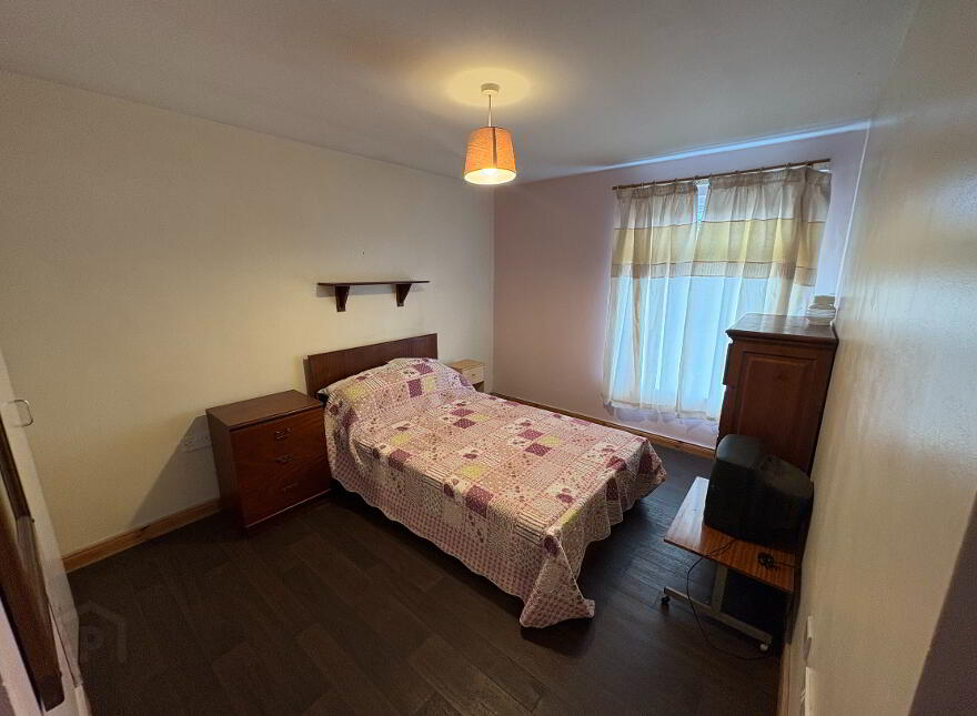 2 Meadowbrook, Fintona, BT78 2AN