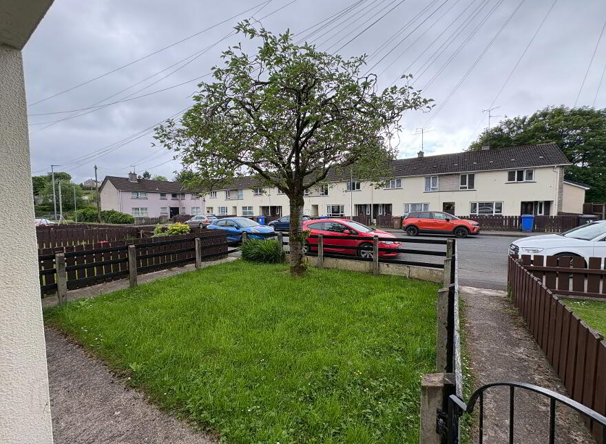 2 Meadowbrook, Fintona, BT78 2AN