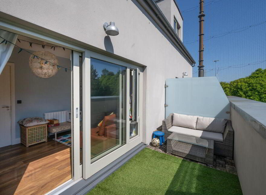 8 Aylesbury, Ballintemple, T12P5PT