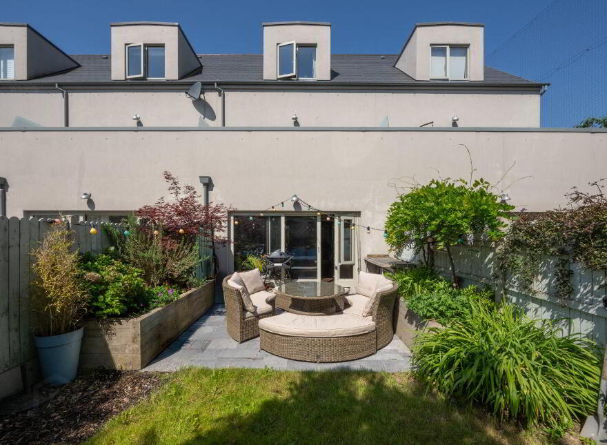 8 Aylesbury, Ballintemple, T12P5PT