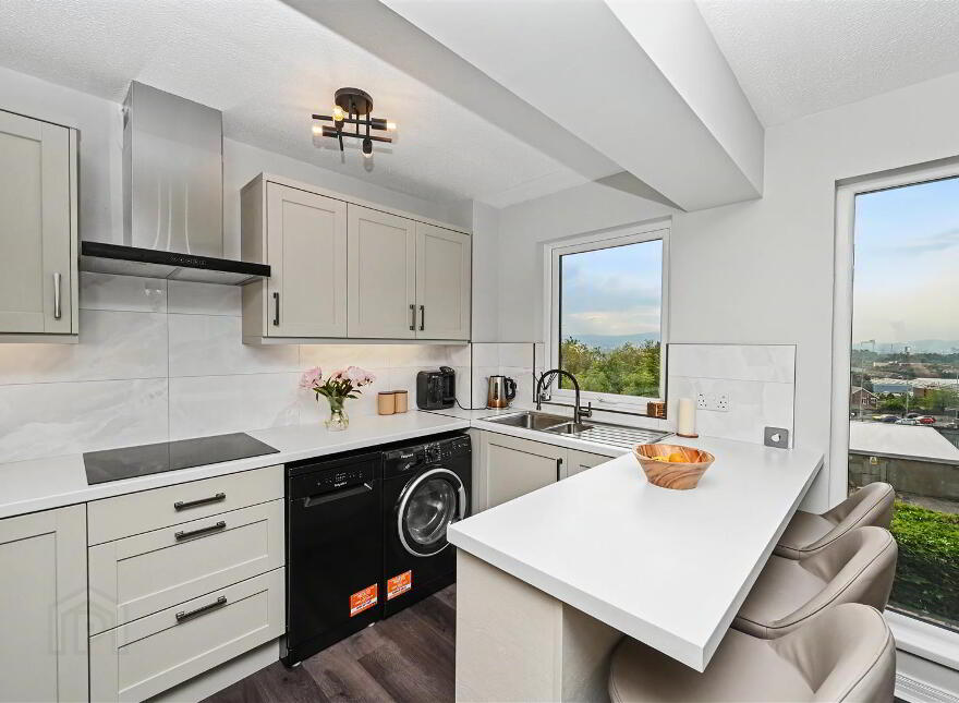 Apt 18, Castle Mews, Belfast, BT6 9RR