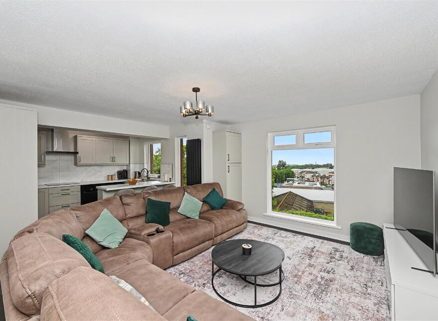 Apt 18, Castle Mews, Belfast, BT6 9RR