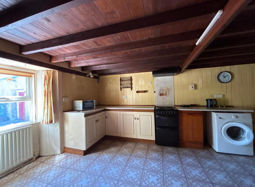 Knockballiniry, Ardfinnan, Clonmel, E91TY28