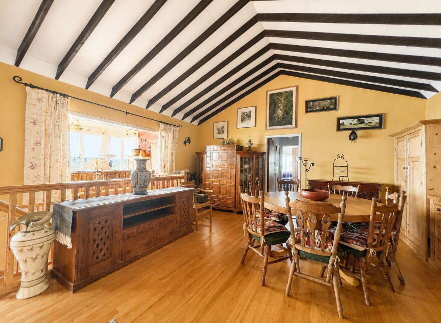 Beatrick, Maryborough, Timoleague, P72CD88