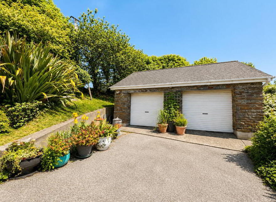 Beatrick, Maryborough, Timoleague, P72CD88