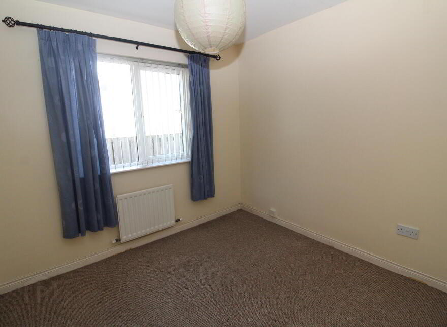 17 Bates Park, Greenisland, Carrickfergus, BT38 8LG
