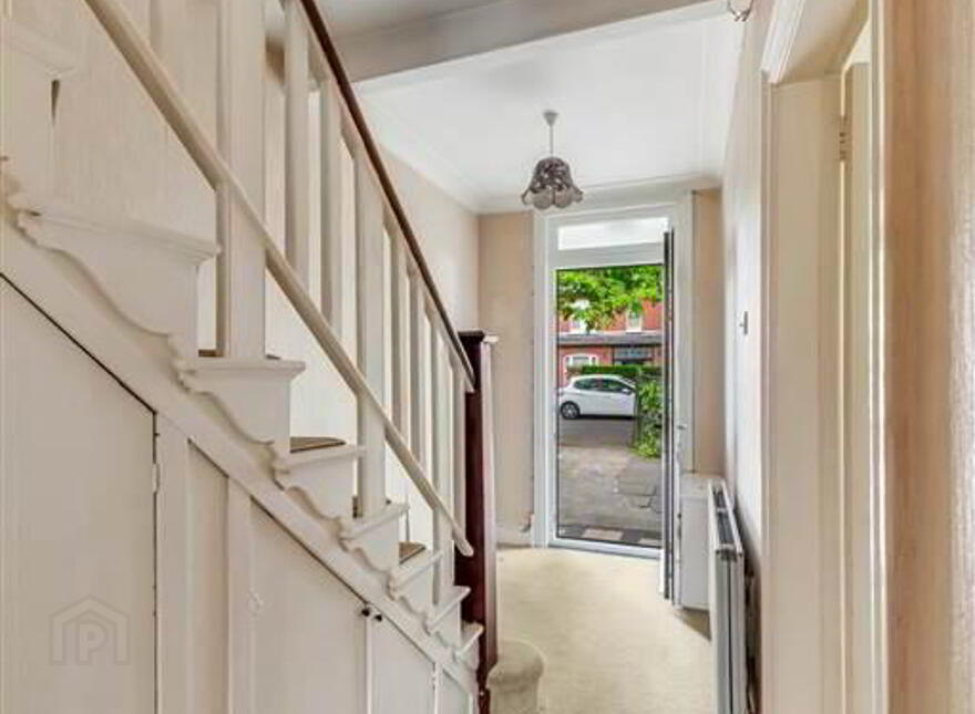 9 Finaghy Park South, Belfast, BT10 0HR