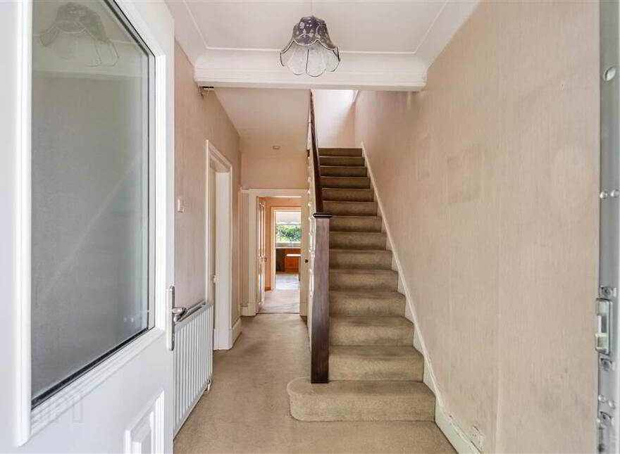 9 Finaghy Park South, Belfast, BT10 0HR