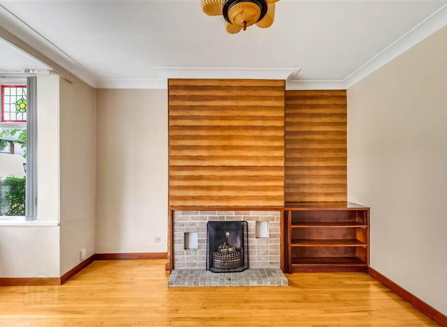 9 Finaghy Park South, Belfast, BT10 0HR