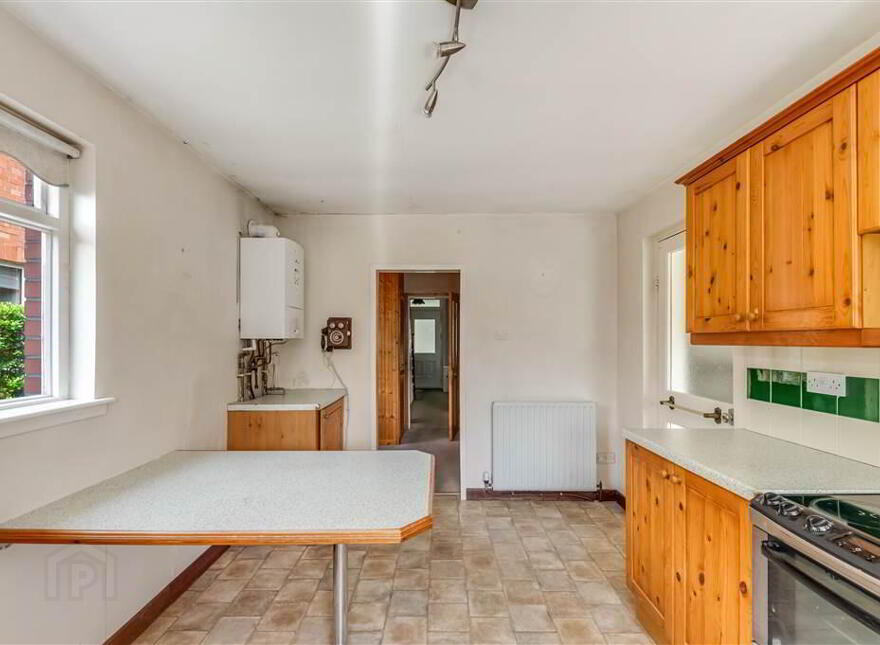 9 Finaghy Park South, Belfast, BT10 0HR