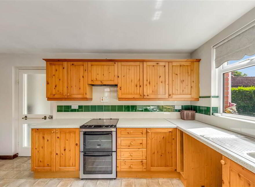 9 Finaghy Park South, Belfast, BT10 0HR
