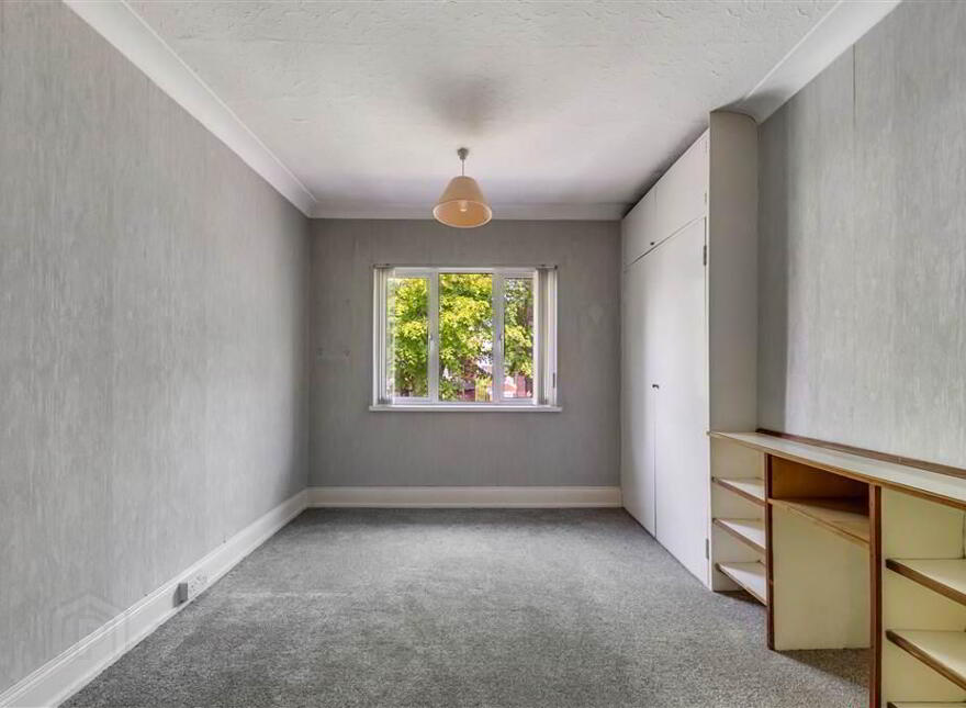 9 Finaghy Park South, Belfast, BT10 0HR