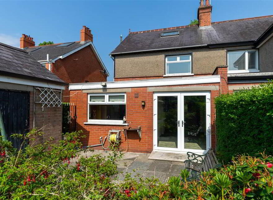 9 Finaghy Park South, Belfast, BT10 0HR