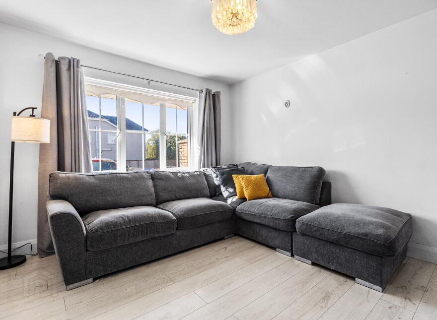 19 The Courtyard, Castleredmond, Midleton, P25RD73