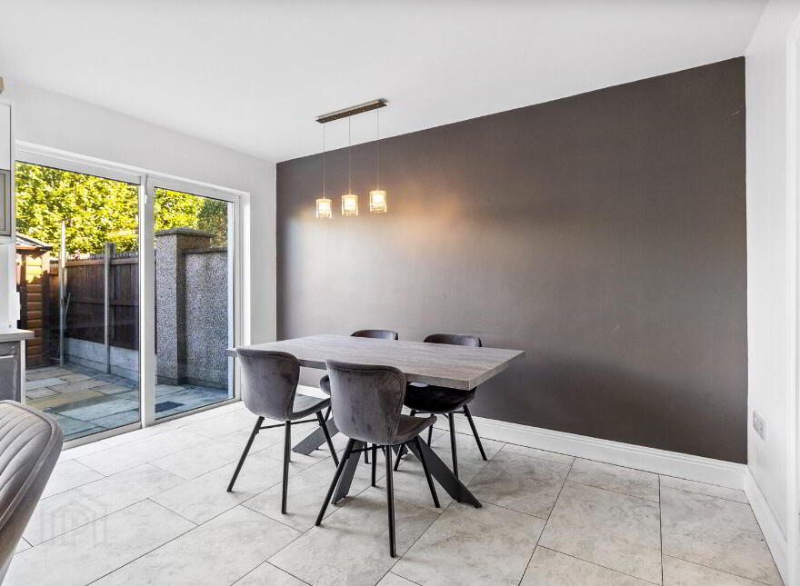 19 The Courtyard, Castleredmond, Midleton, P25RD73
