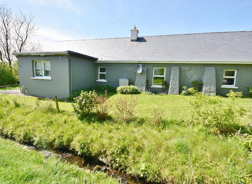 Stream Cottage, Urlee, Lisselton, V31R682
