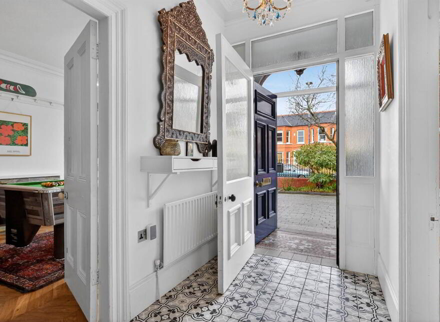 39 Cranmore Gardens, Malone, Belfast, BT9 6JL
