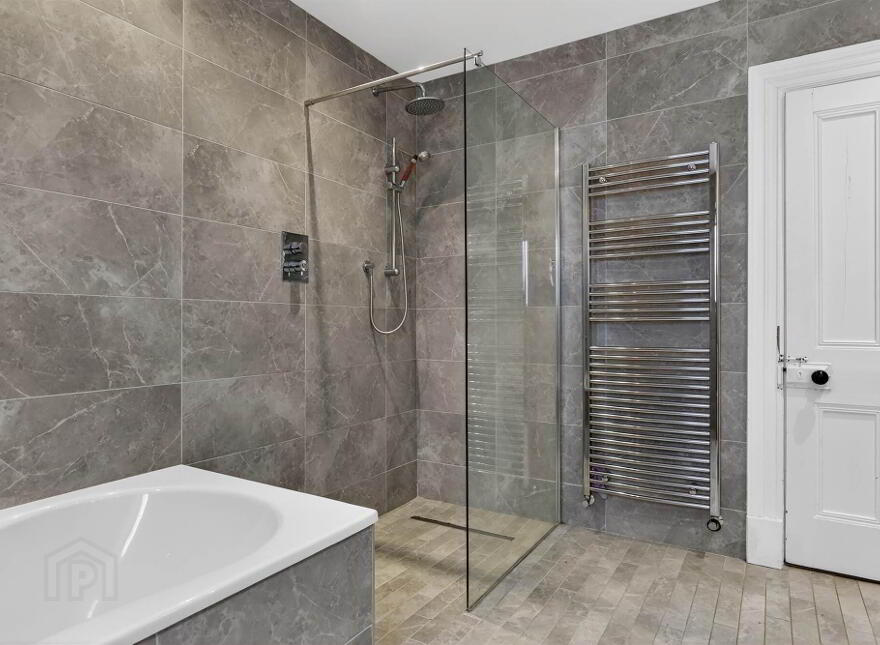 39 Cranmore Gardens, Malone, Belfast, BT9 6JL