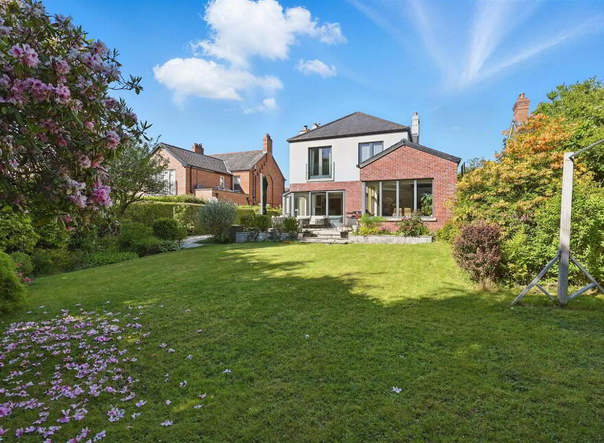 39 Cranmore Gardens, Malone, Belfast, BT9 6JL