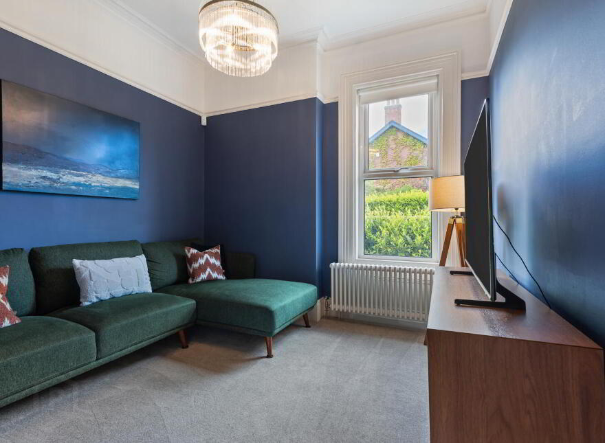 15 Ballymenoch Park, Holywood, BT18 0LP
